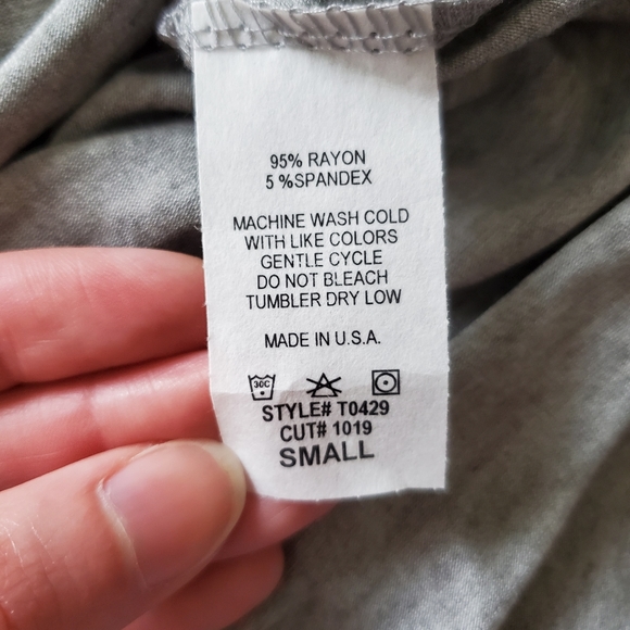 Top Destinations Faith t-shirt - Picture 9 of 9